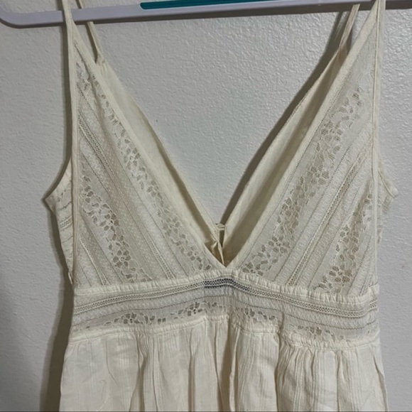 Zara Cream Lace Romper dress - Picture 6 of 6